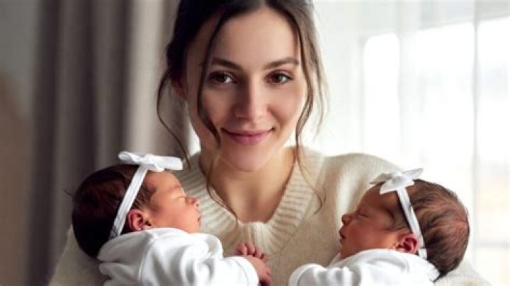 'Unexpected' Star Gives Birth To Twins
