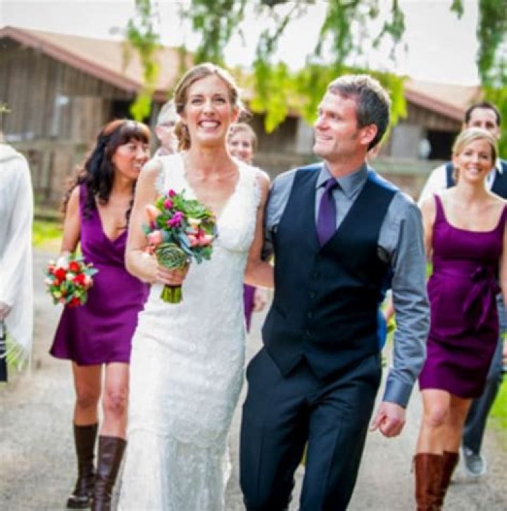 All About Taylor Stahl Latham Husband, Wedding & Net Worth