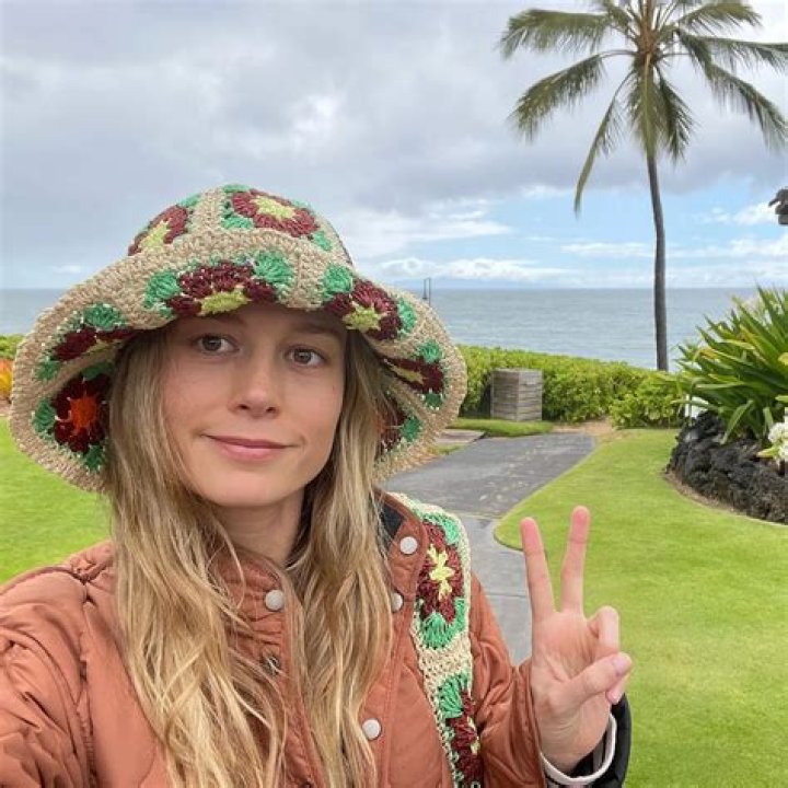 Brie Larson Pets - Celebrity Pets