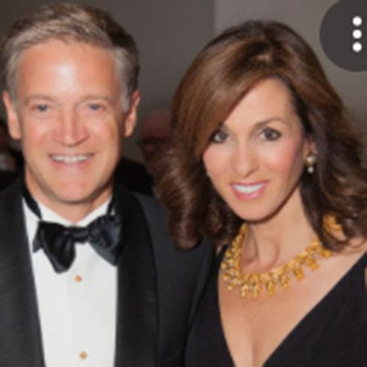 CBS News correspondent, Janet Shamlian previously worked at NBC News; Know her husband and kids.