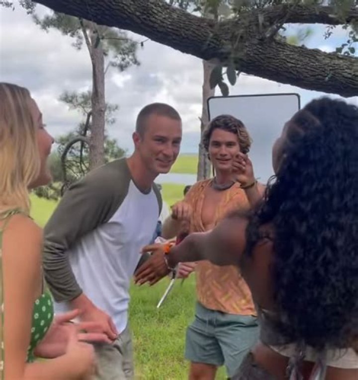 Deion Smith age, Instagram, height, roles: Outer Banks' Kelce actor