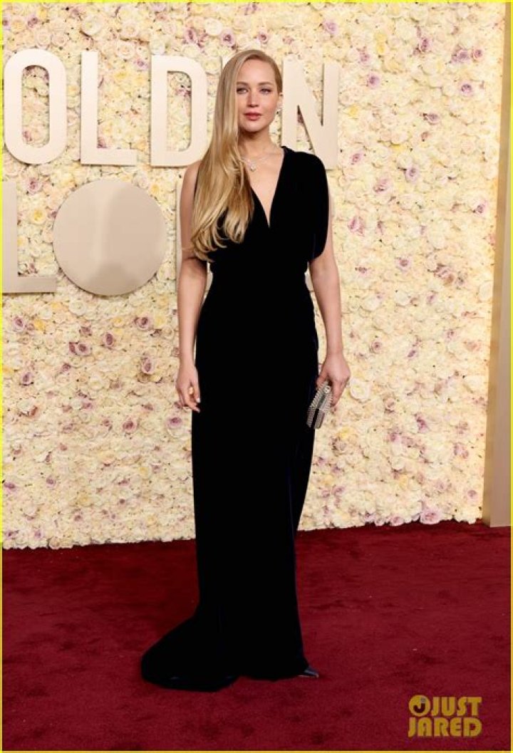 Golden Globes: Jennifer Lawrence threatened to walk out moments before defeat