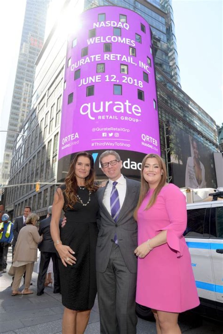 Jamie Kern Lima Net Worth - Wiki, Age, Weight and Height, Relationships, Family, and More