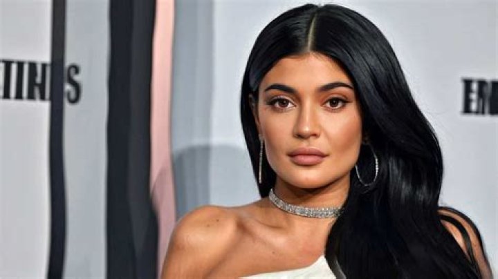 Kylie Jenner Is Not a Billionaire! Forbes Retract Their Claim After Discovering Numerous White Lies