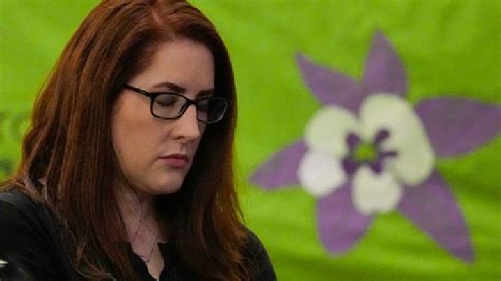 L’Wren Scott’s Death Officially Ruled Suicide, Jagger Returns to L.A.