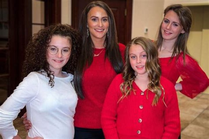 Leah Messer Opens Up About Her Daughters' Virus Diagnosis