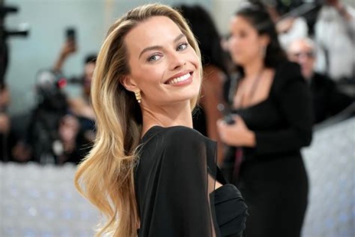 Margot Robbie Net Worth - Wiki, Age, Weight and Height, Relationships, Family, and More