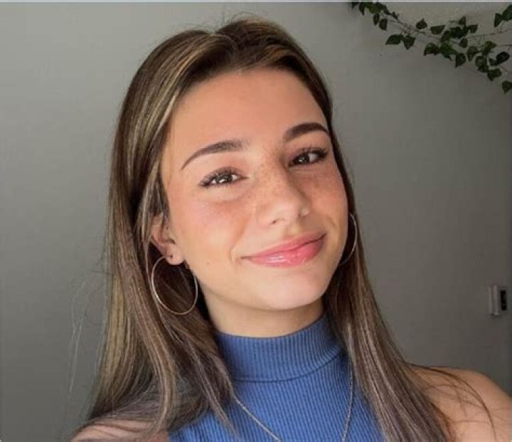 Mikayla Campinos Parents: Brother Sister And Family Ethnicity