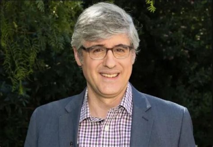 Mo Rocca Parents: Meet Father Jack Rocca And Mother Tini Rocca