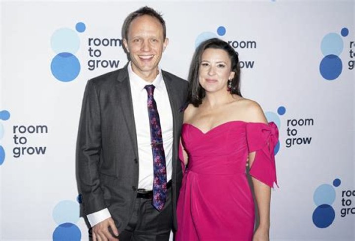 Rachel True Married, Husband, Lesbian, Relationship, Net Worth, Bio