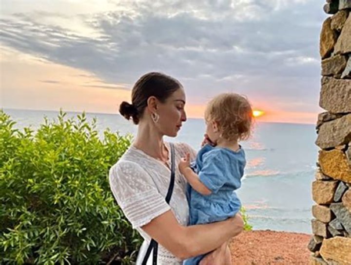 Swedish Actress, Alida Morberg Is Dating Bill Skarsgard, Stellan Skarsgard's Son; Mother Of A Child