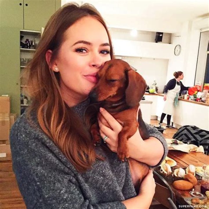 Tanya Burr Pets - Celebrity Pets