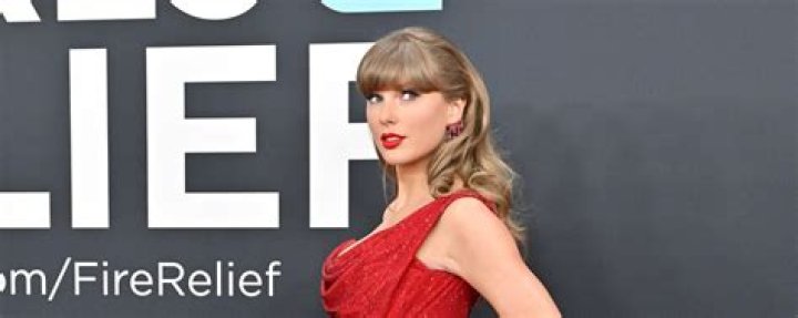 There’s a Taylor Swift reference hidden in plain sight in latest Sims pack