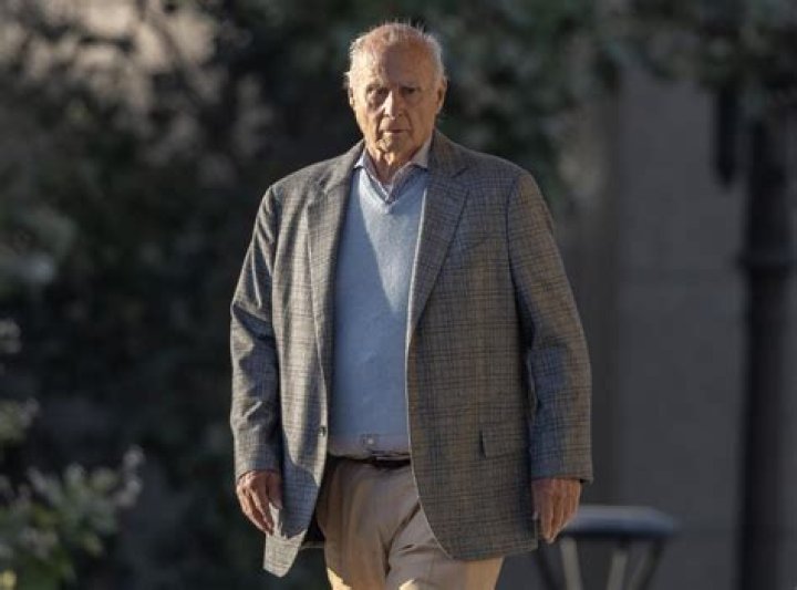 Tom Girardi Officially Disbarred | Celebuzz