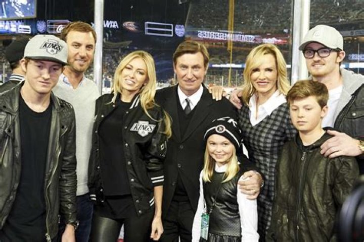 Wayne Gretzky's daughter Paulina Gretzky is engaged to Dustin Johnson since 2013.