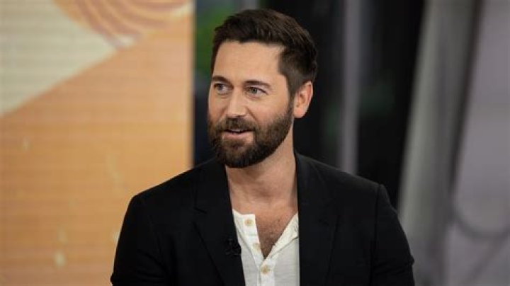 Who is the New Amsterdam star dating?