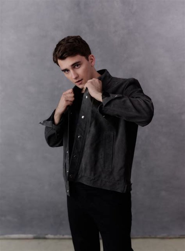 Who plays Anthony in Lockwood & Co.? (Cameron Chapman age, Instagram, and more)